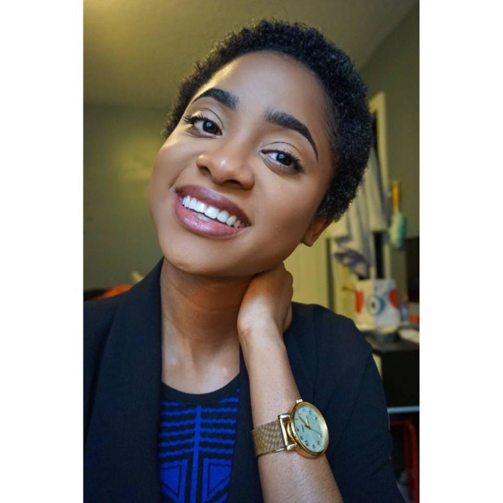 Meet your Posher, Tellie